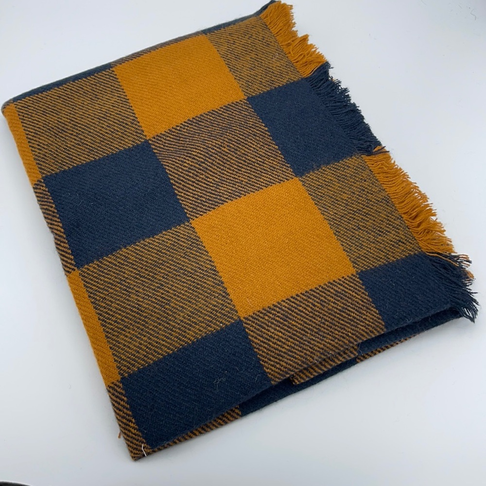 Madewell | Scarf NWT - Picture 5 of 9
